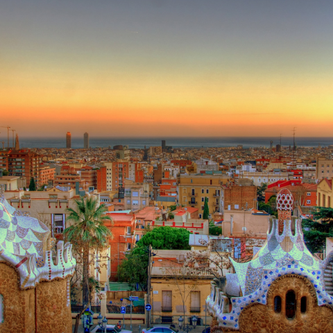 برشلونة