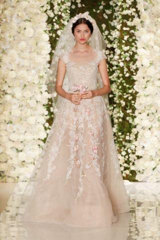 فساتين زفاف 2015 ريم عكرا reem acra 